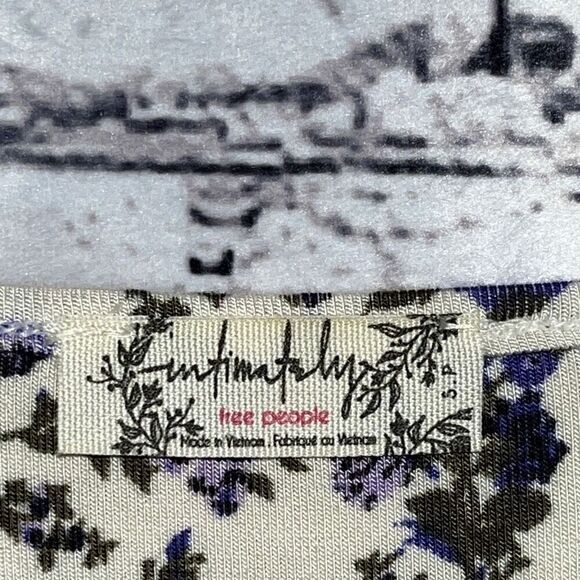 Free People Intimately Long Sleeves Floral Kaya Bodysuit Small - Picture 3 of 6